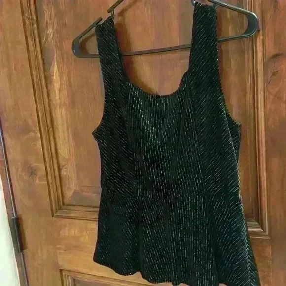 Velvety black and silver sparkly peplum tank - Picture 4 of 5